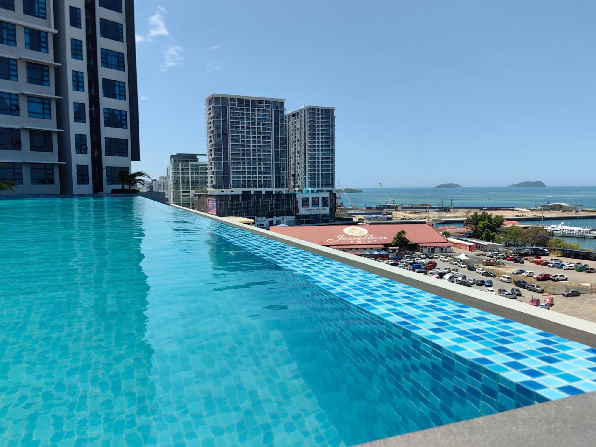 Jesselton Quay By Miraton Lodge 1 Kota Kinabalu Luaran gambar