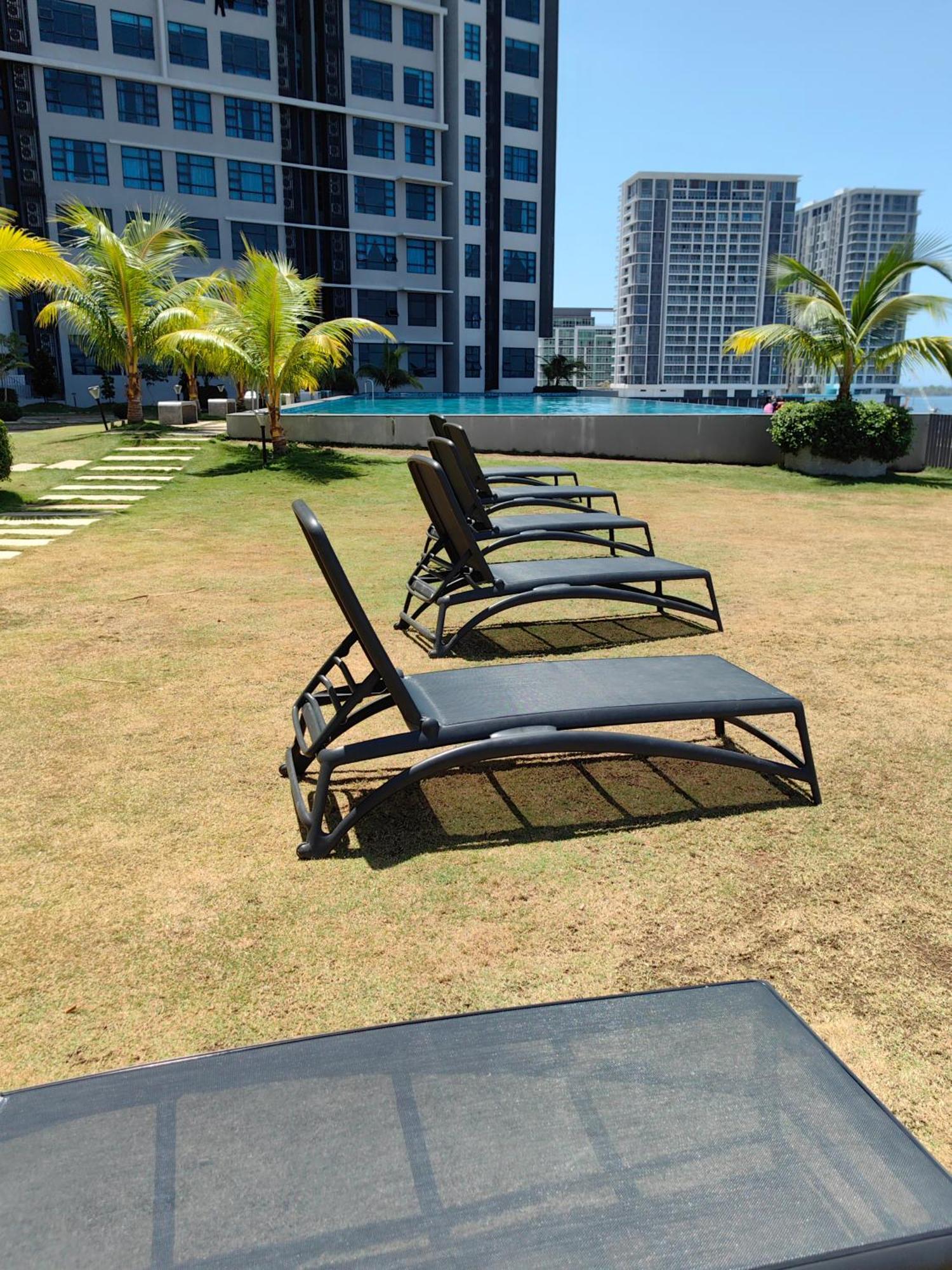 Jesselton Quay By Miraton Lodge 1 Kota Kinabalu Luaran gambar